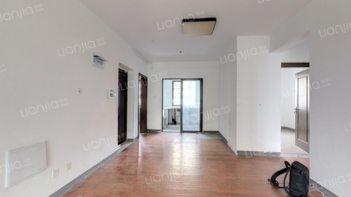 和芳园二手房实景图