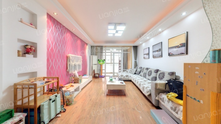 青青美庐西区二手房实景图