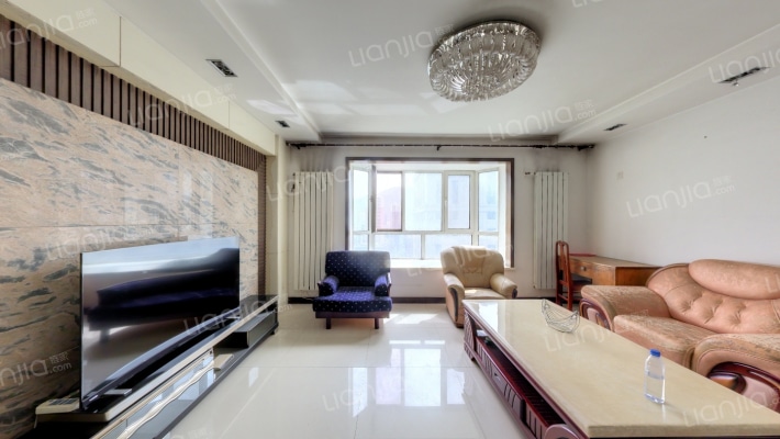 航天和美二手房实景图