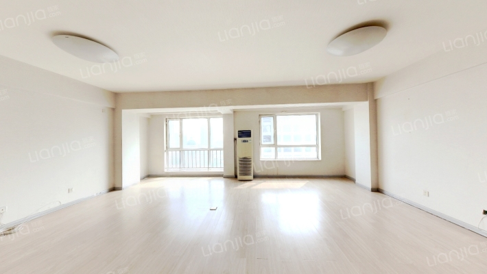 富有大厦二手房实景图