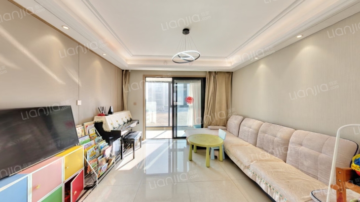 海宸花园臻园二手房实景图