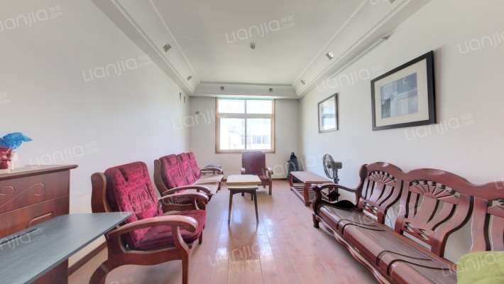 现代花园B区二手房实景图