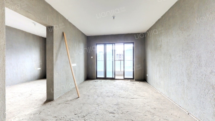 实地昆明花鹤翎二手房实景图