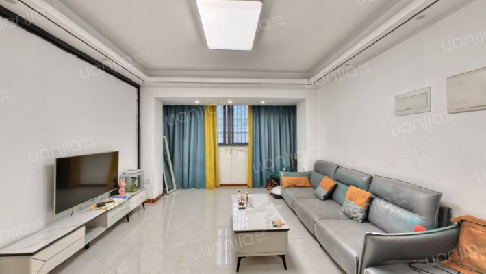 日月山水西区二手房实景图