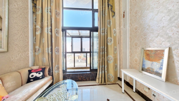 鸿兴城巧克力公馆二手房实景图