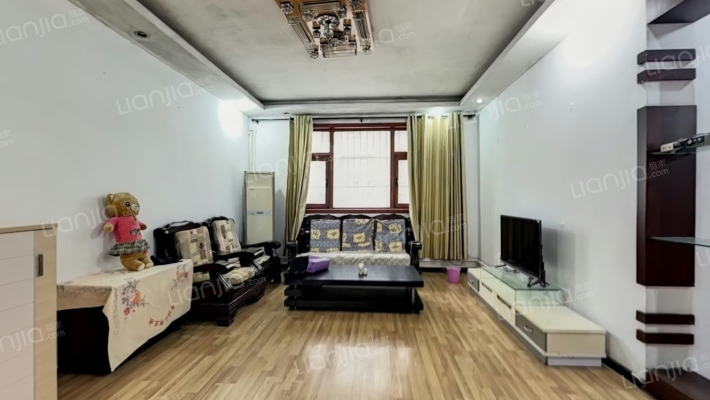 消防队家属院二手房实景图