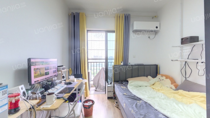 瑞银昌V+公寓二手房实景图