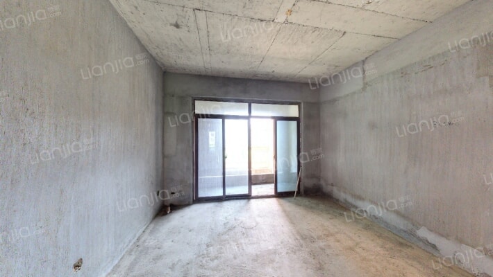 宏泰四季花城二手房实景图