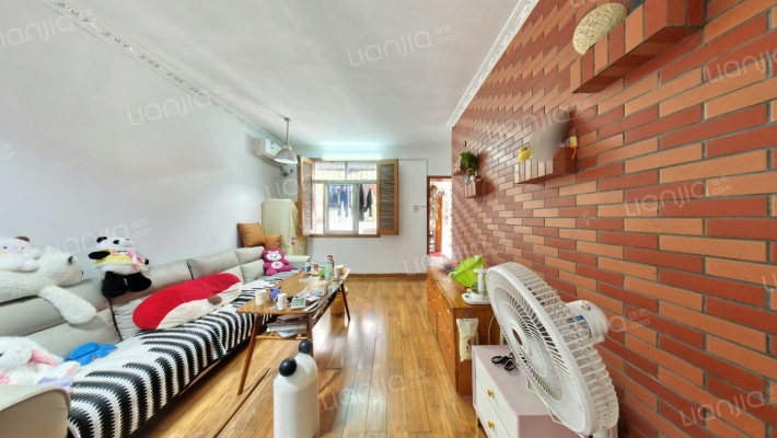 园岭新村二手房实景图