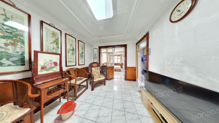 荣兴里二手房实景图