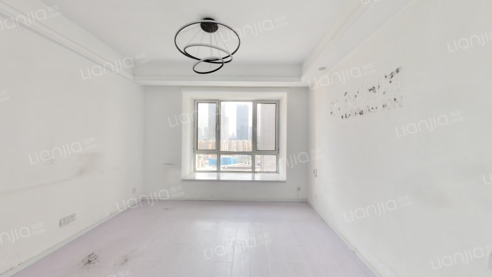 保利金香槟二手房实景图