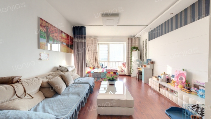 圣达公馆住宅楼二手房实景图