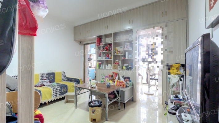 洪城东方国际二手房实景图