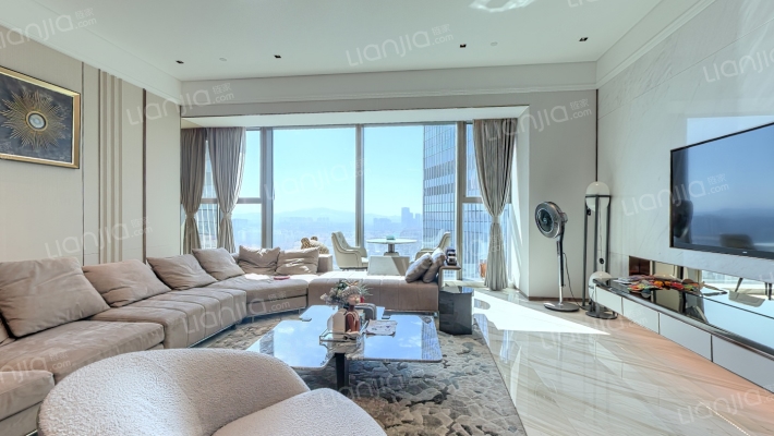 民盈国贸中心二手房实景图