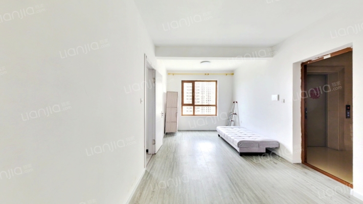 汇锦香槟湾二手房实景图