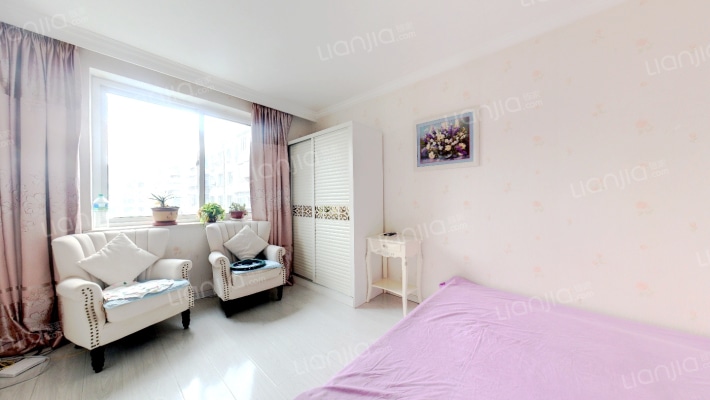 放大小区二手房实景图