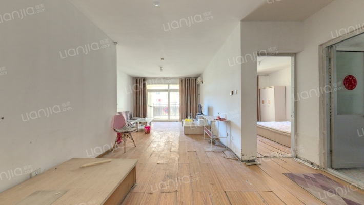 中置青湖国际一期缇香郡二手房实景图