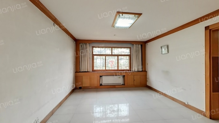 湛南路158号院二手房实景图