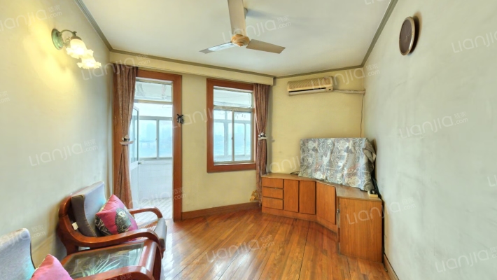 河海大厦二手房实景图