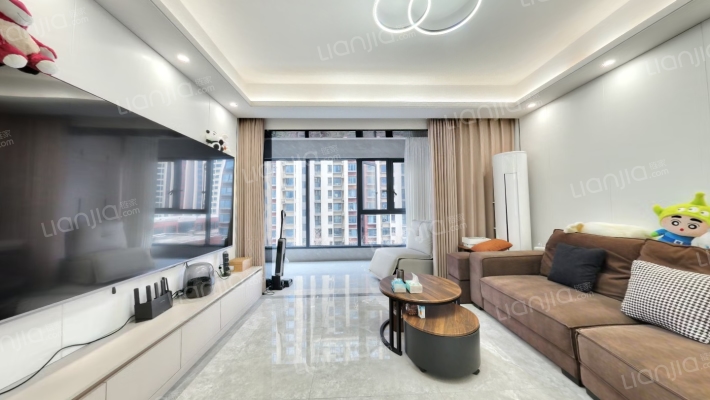 力高国资雍江府二手房实景图