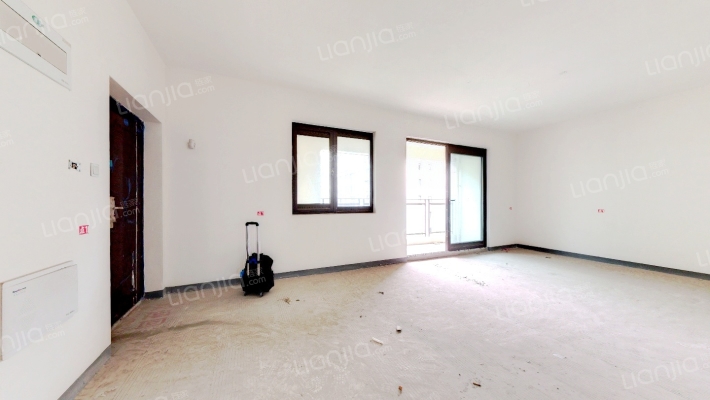 荣盛锦绣南山C区二手房实景图