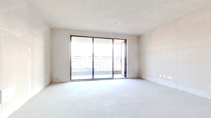 枫华雅园二手房实景图