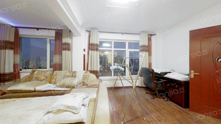 東方枫景二手房实景图