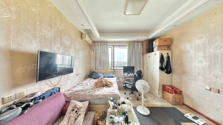 美高登二手房实景图