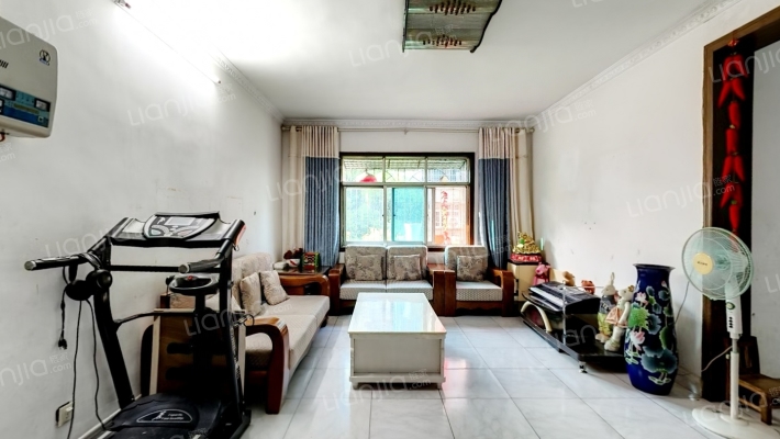 康岳花园房产局家属楼二手房实景图