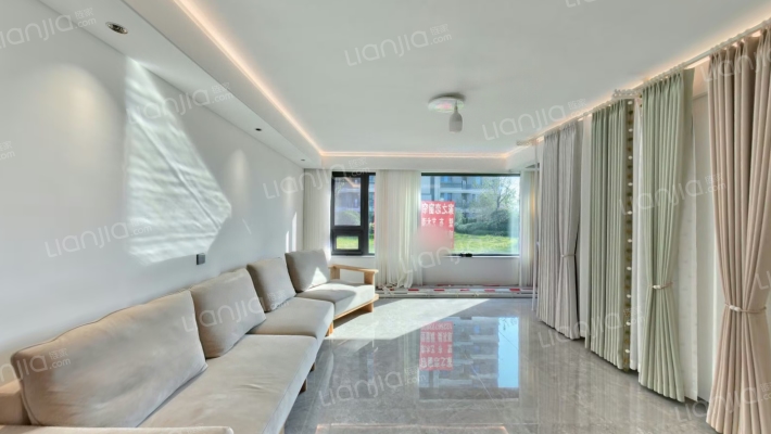 中海雪山境二手房实景图