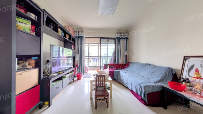 峰悦二手房实景图