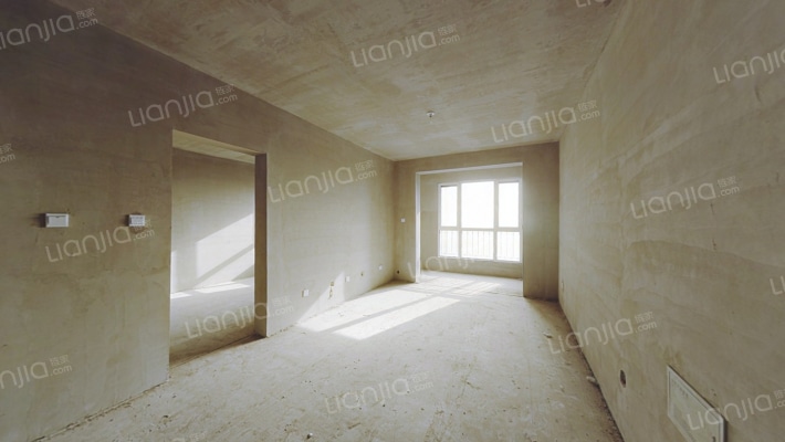 高铁经典全南两居 中高楼层   随时看房-客厅