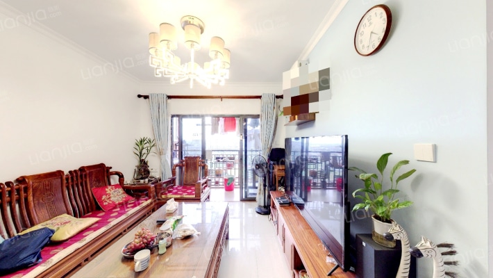 新玥花园二手房实景图