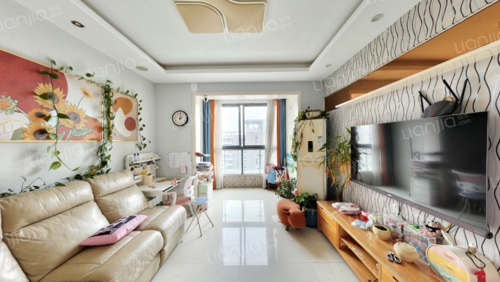 滨湖世纪城春融苑二手房实景图