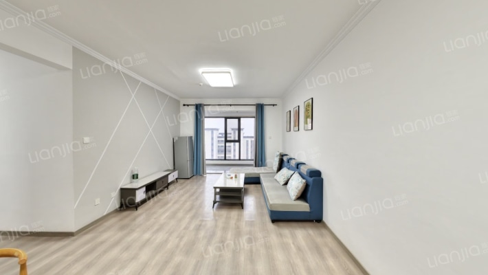 吾樾台二手房实景图