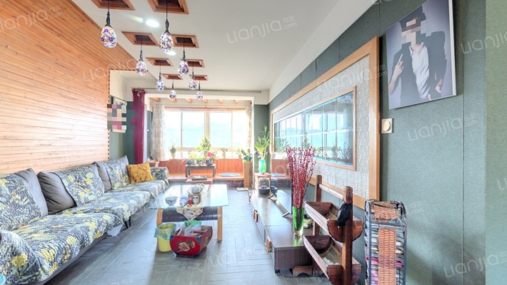 中央丽景小区二手房实景图