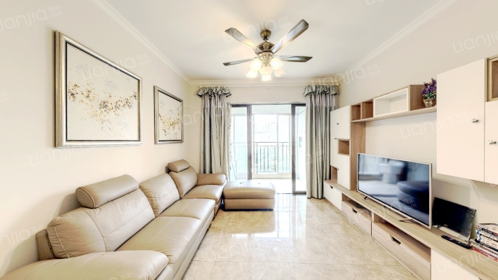 保利中景花园二手房实景图