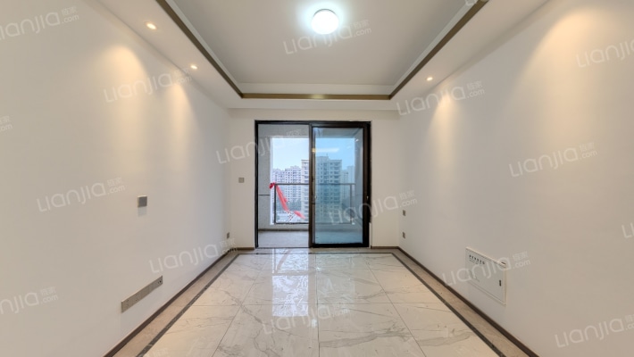 华董璞丽湾二手房实景图