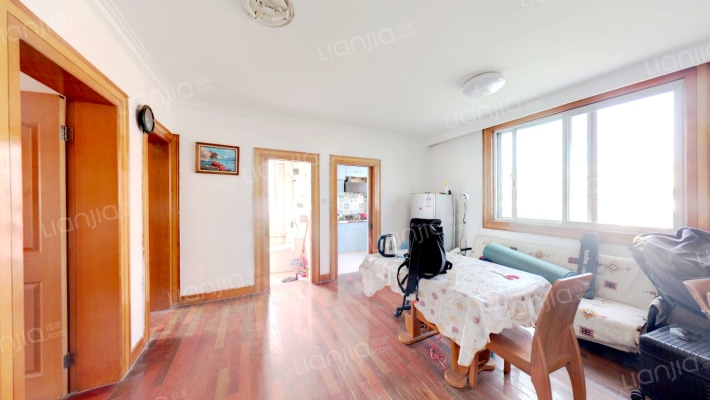 滨河花苑三期二手房实景图