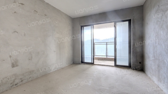 鹏达南山壹号二手房实景图