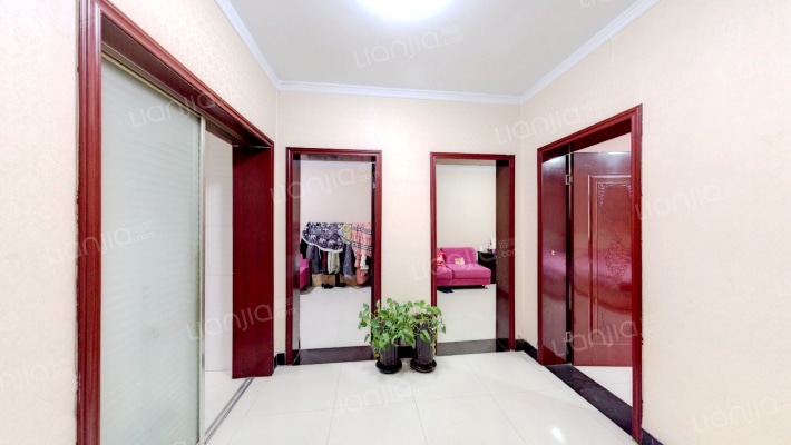 校南第二安全小区二手房实景图