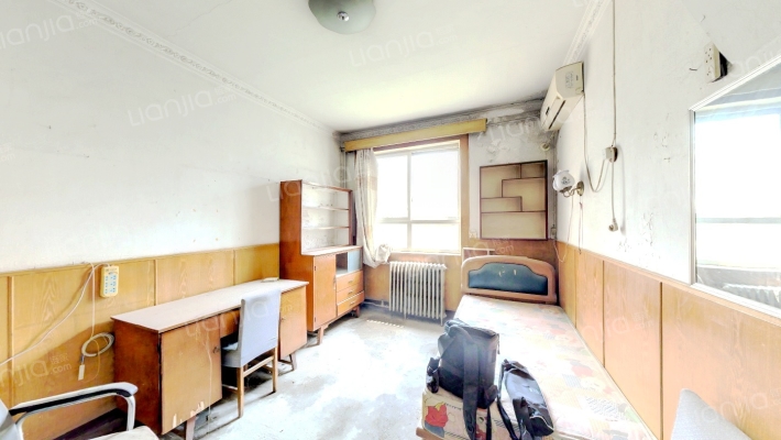 二十四中宿舍二手房实景图