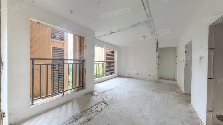 长虹和悦府二手房实景图