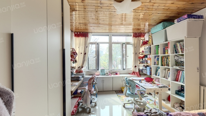 鹤园里二手房实景图