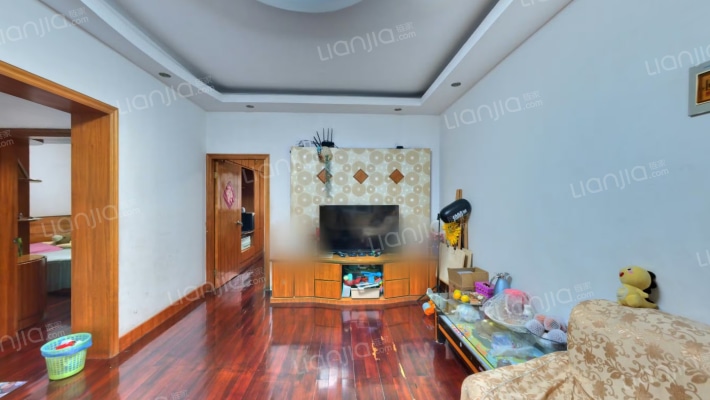 泰山锦苑二手房实景图