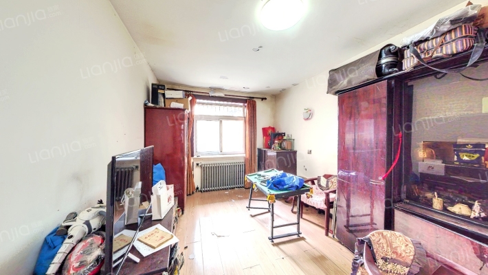 红和里二手房实景图