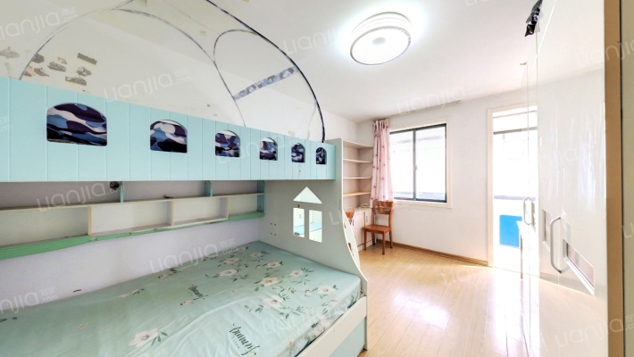 游府新村二手房实景图