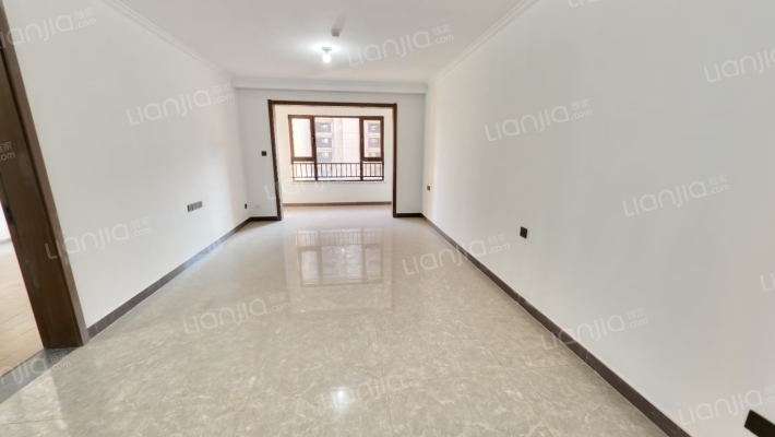 东麓森屿二手房实景图