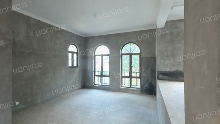 欧源原墅二手房实景图