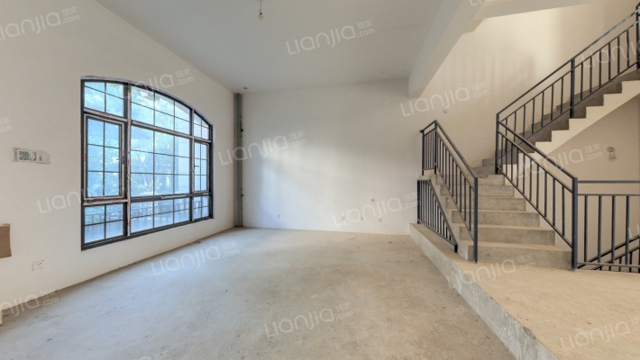 俊发生态半岛二手房实景图